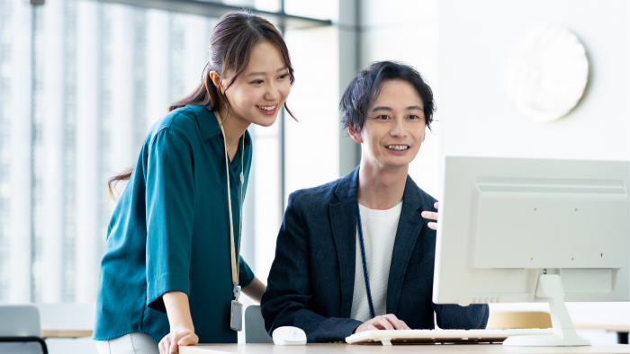 実務と学びを結びつけながら理解を深める様子